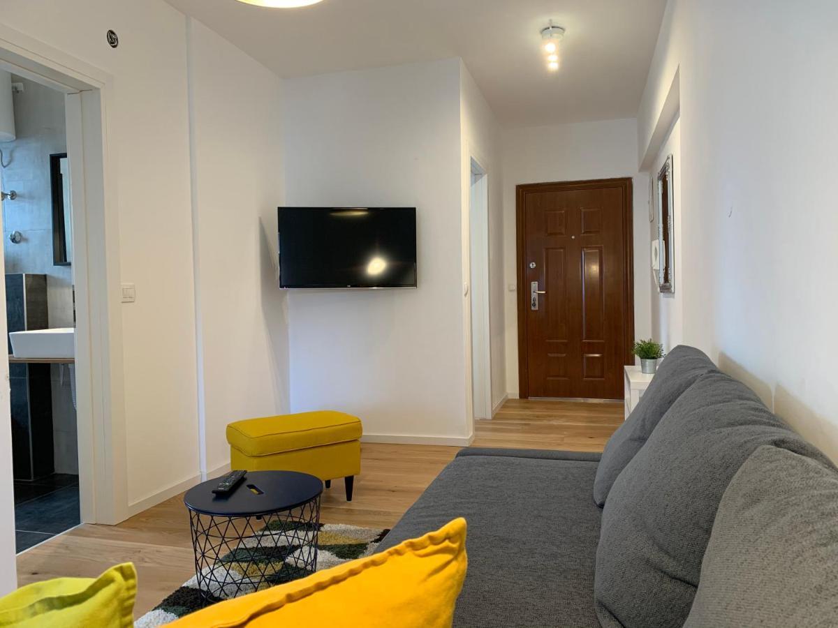 Apartments Luce Трогир Екстериор снимка