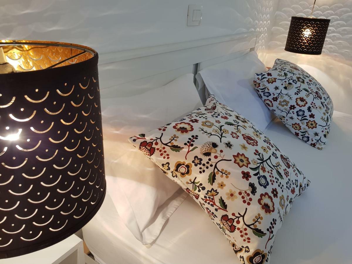 Apartments Luce Трогир Екстериор снимка