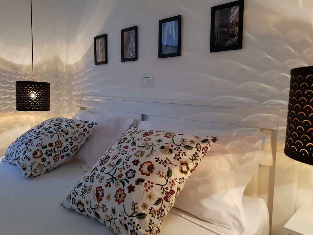 Apartments Luce Трогир Екстериор снимка