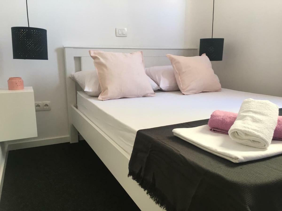 Apartments Luce Трогир Екстериор снимка